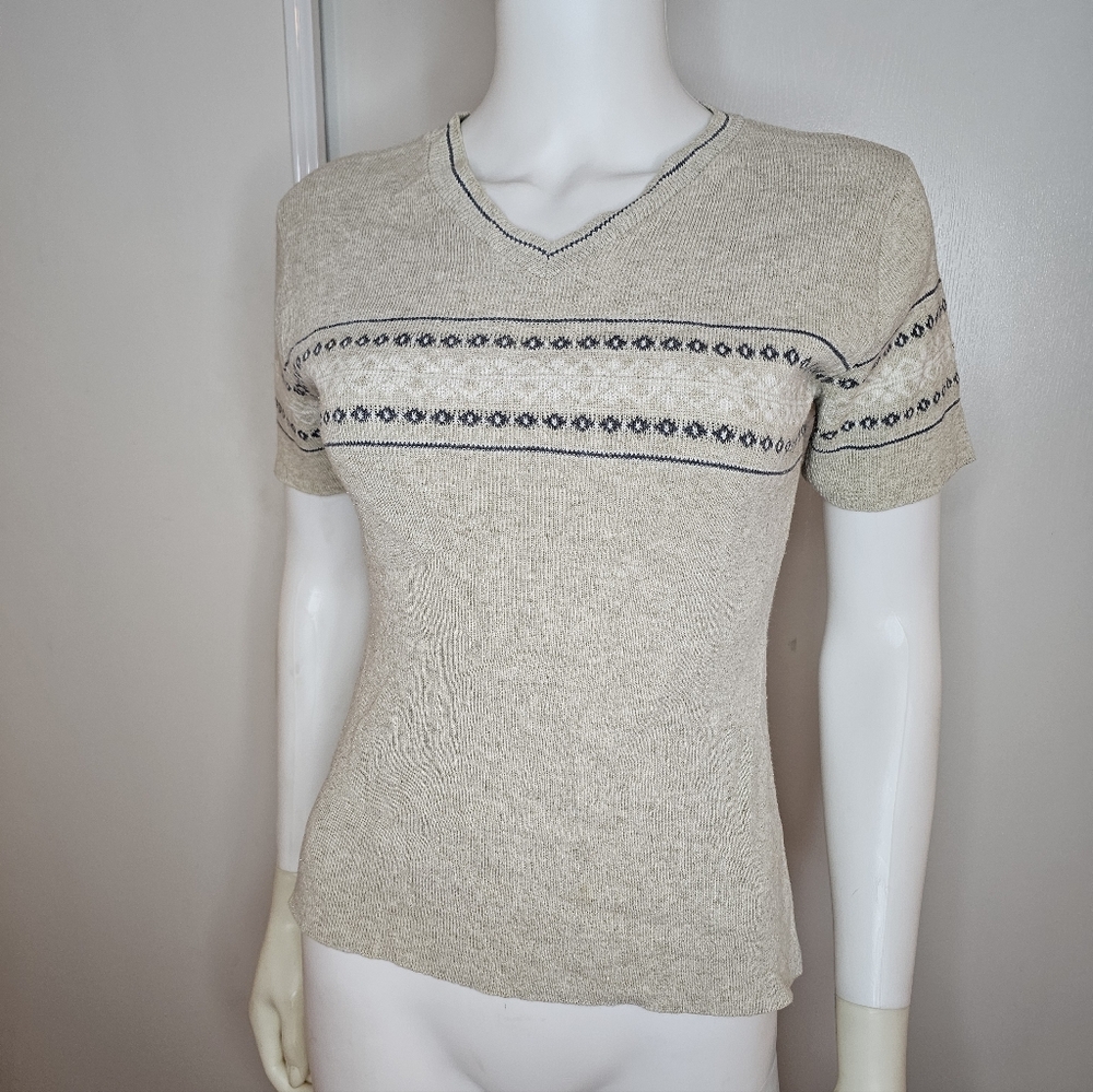 VTG It's Our Time Cream Knit V-Neck Top Size M